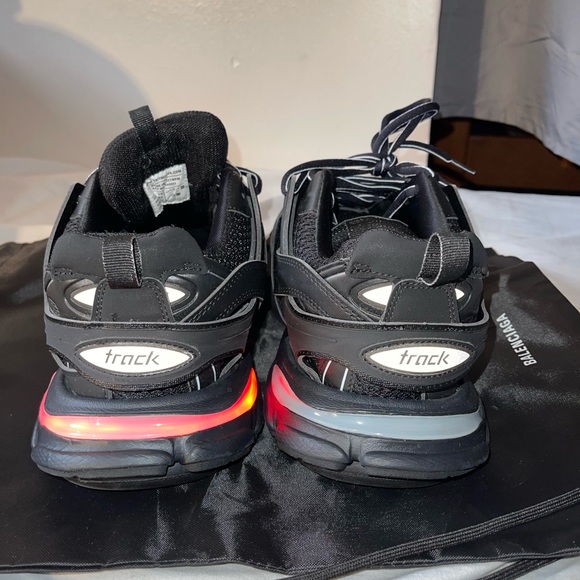 Balenciaga Track Runner LED - Picture 8 of 11